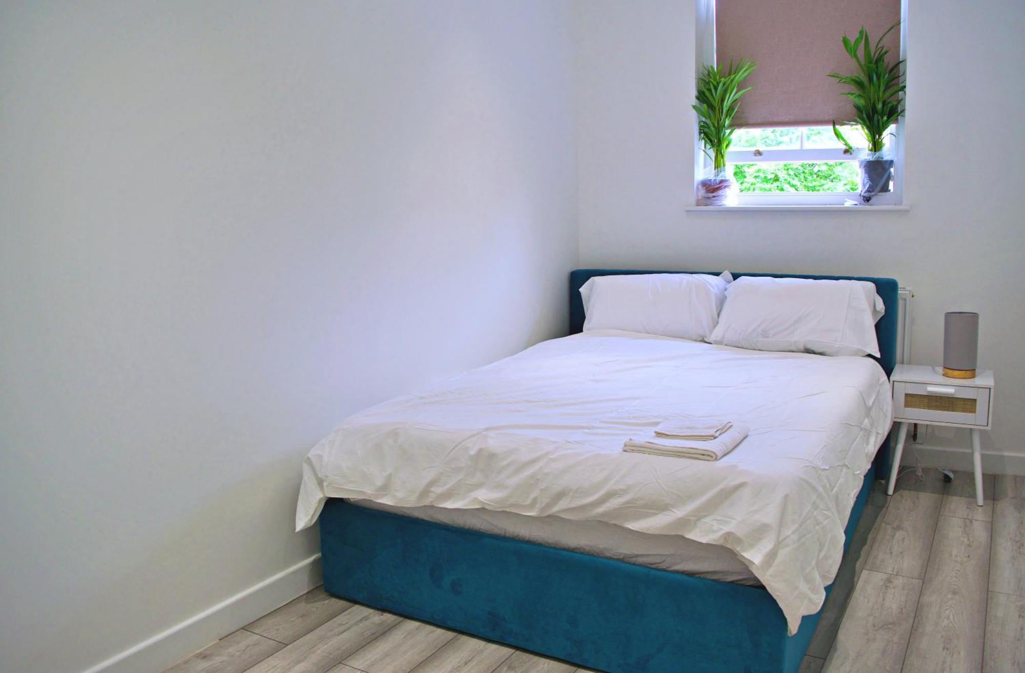 Beautiful Flat Near Central London - Entire Flat - Equipped Kitchen - Private Bathroom المظهر الخارجي الصورة