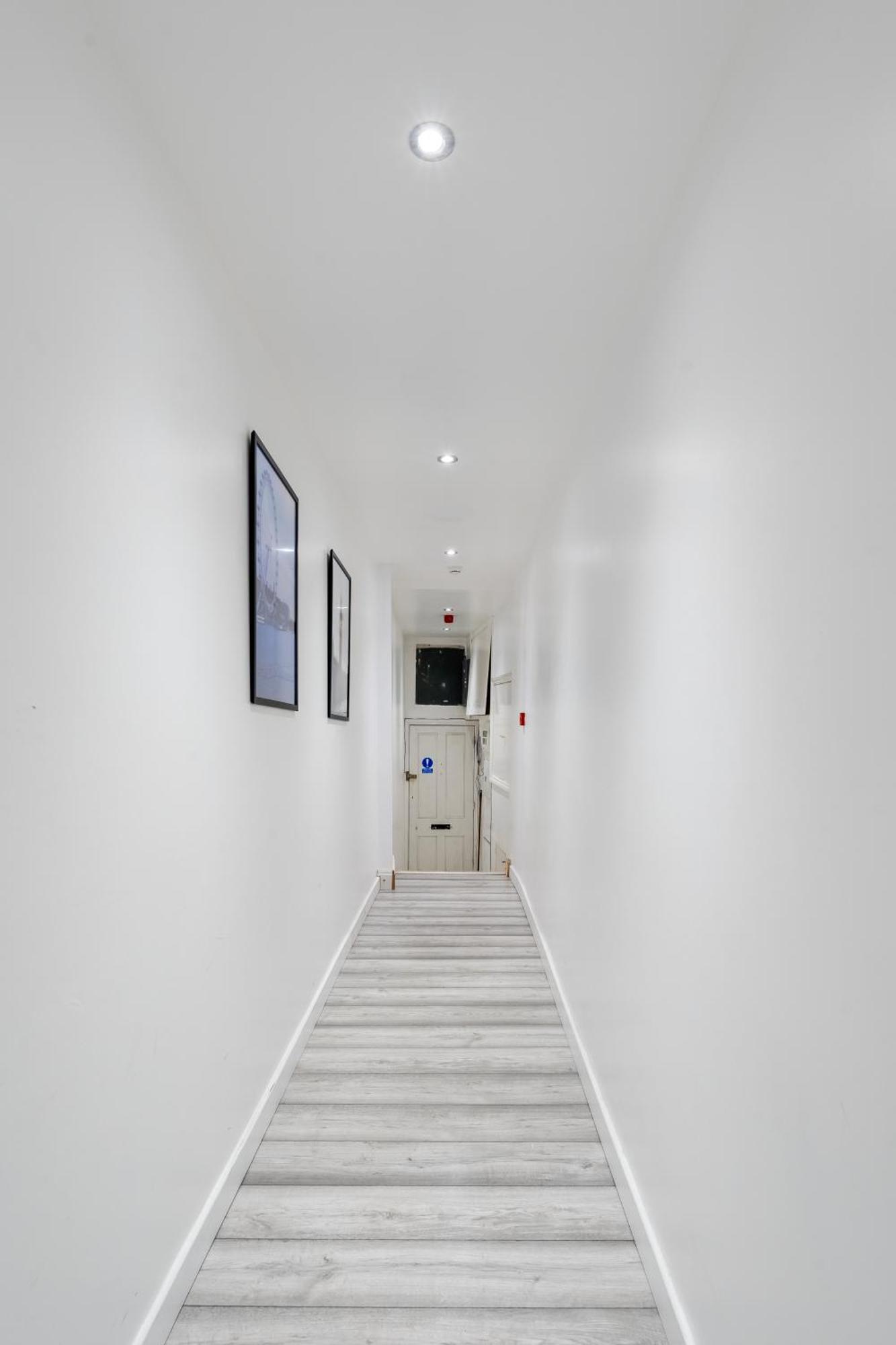 Beautiful Flat Near Central London - Entire Flat - Equipped Kitchen - Private Bathroom المظهر الخارجي الصورة
