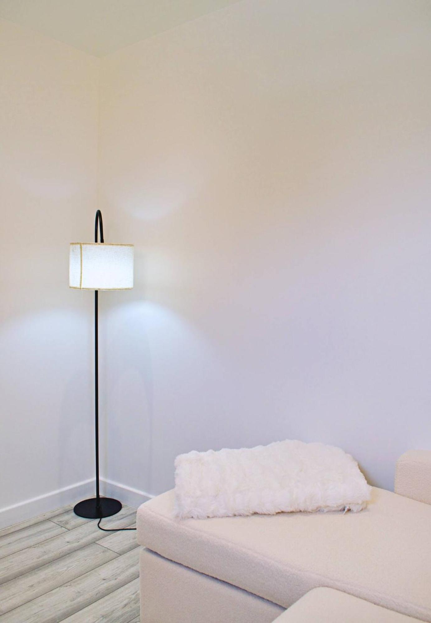 Beautiful Flat Near Central London - Entire Flat - Equipped Kitchen - Private Bathroom المظهر الخارجي الصورة